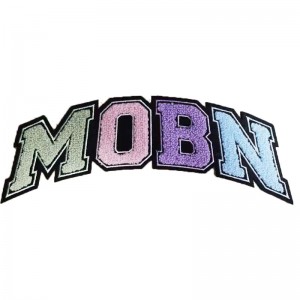 Customized chenille patch with soft and attractive touch